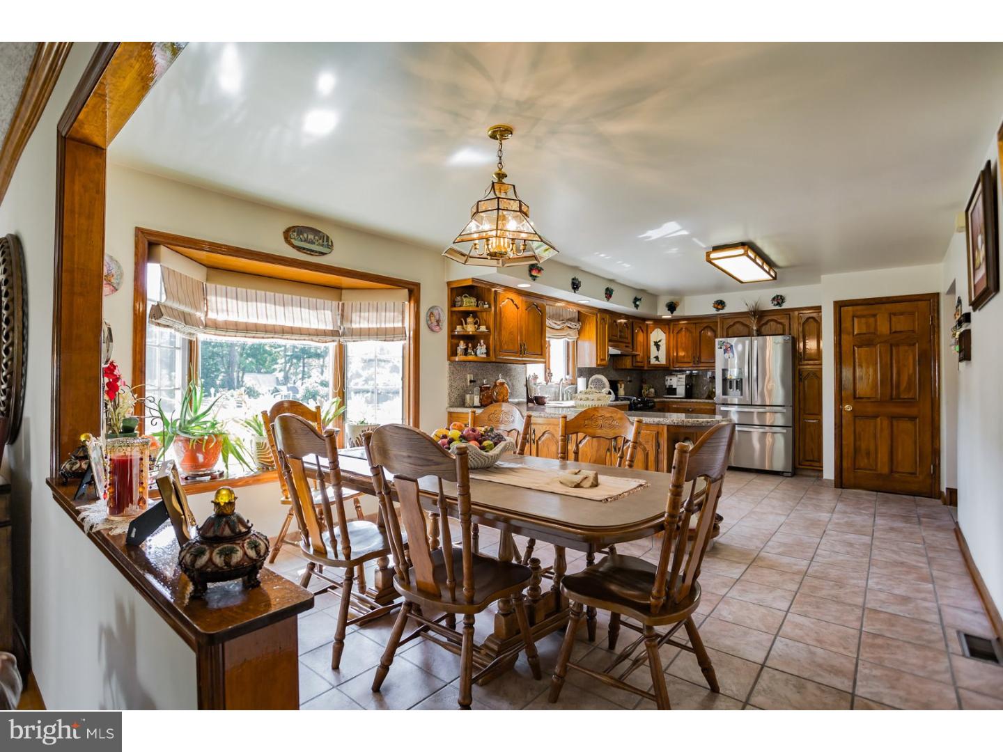 1215 Kay Drive West Cherry Hill, NJ 08034 - Photo 4 of 25