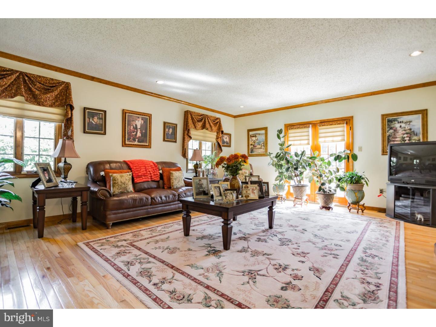 1215 Kay Drive West Cherry Hill, NJ 08034 - Photo 8 of 25