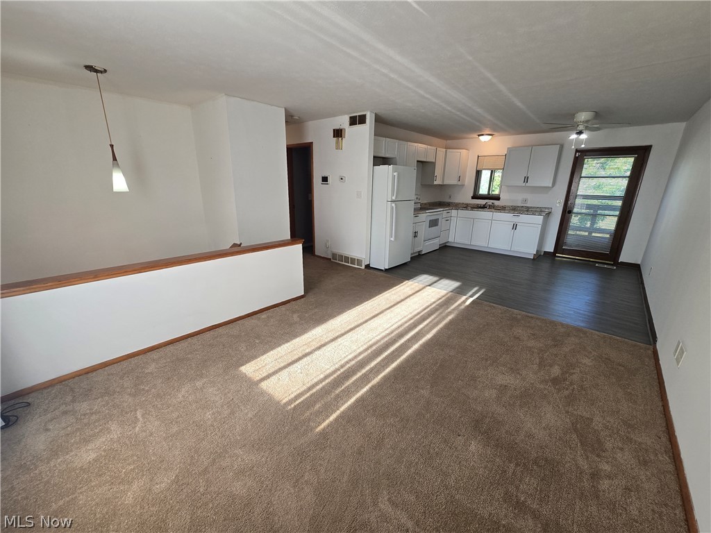 17251 Howe Road Strongsville, OH 44136 - Photo 9 of 25 Gallery Image 9