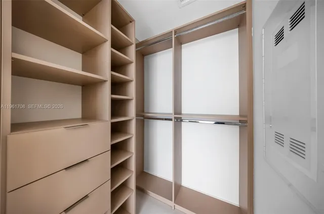 $3,450 | 501 Northeast 31st Street, Unit 3902, Miami, FL 33137