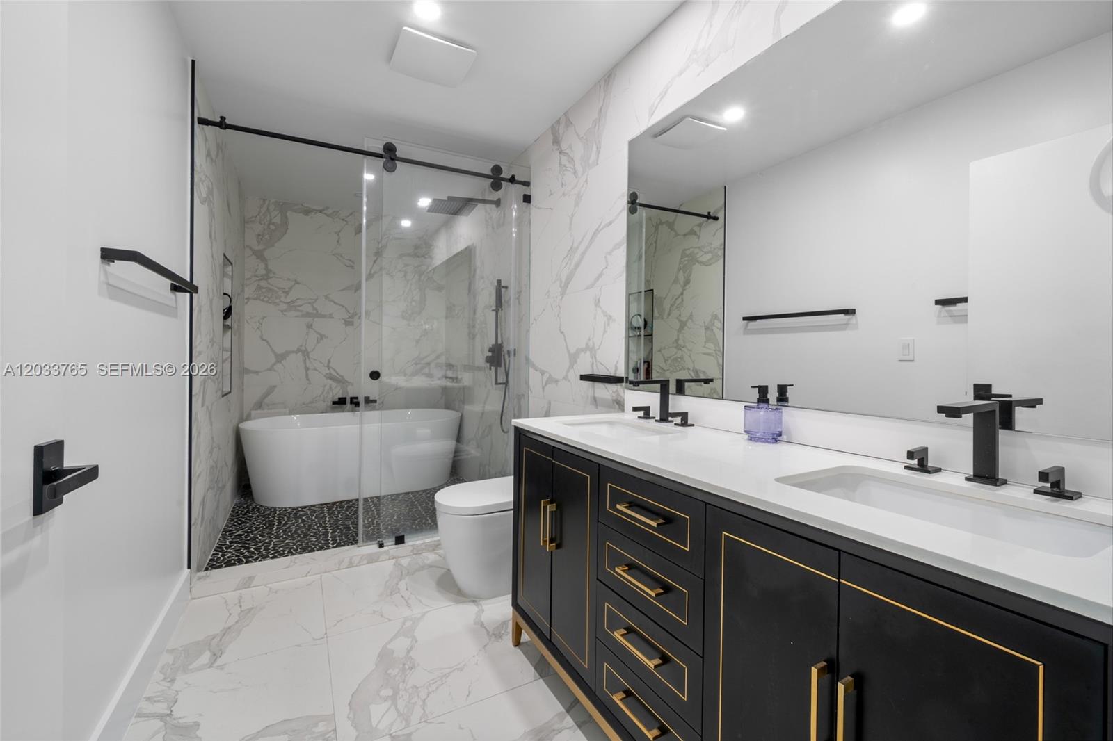 8535 Southwest 100th Avenue Miami, FL 33176 - Photo 20 of 36