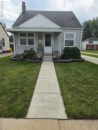 $1,600 | 17980 Wexford Street, Roseville, MI 48066