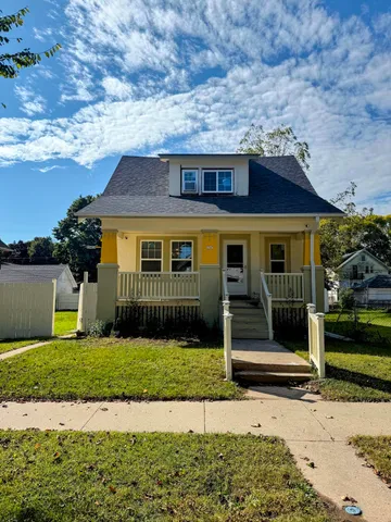 $239,000 | 5547 North 37th Street, Milwaukee, WI 53209