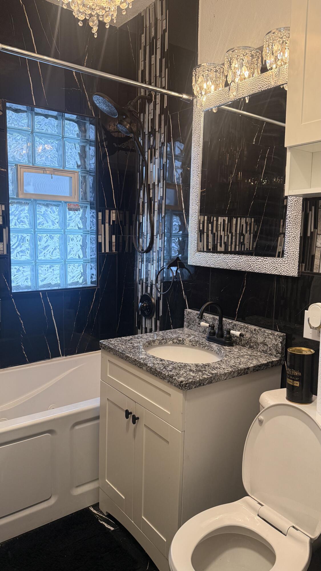 5547 North 37th Street Milwaukee, WI 53209 - Photo 22 of 31 IMG_0641_Original