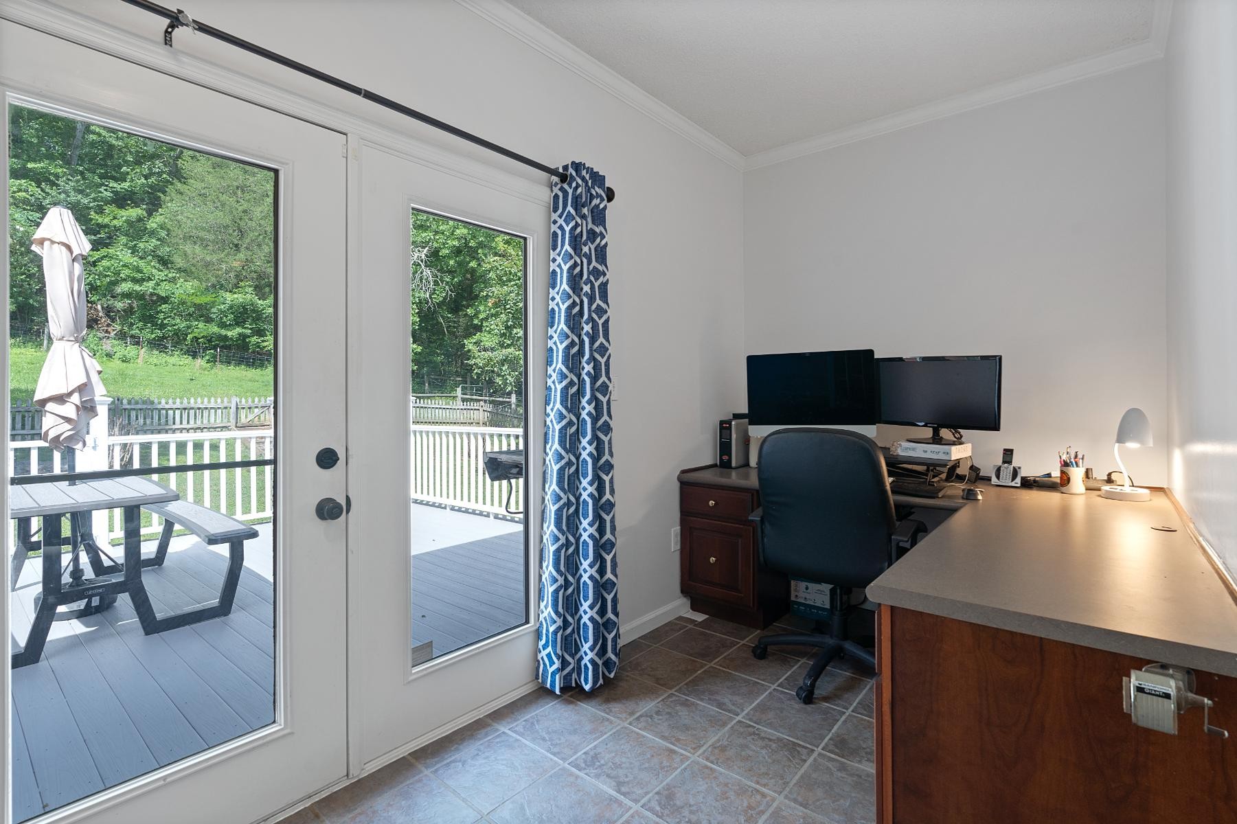 28 Spring Valley Road Taft, TN 38488 - Photo 33 of 55 a view of a workspace with furniture and a window