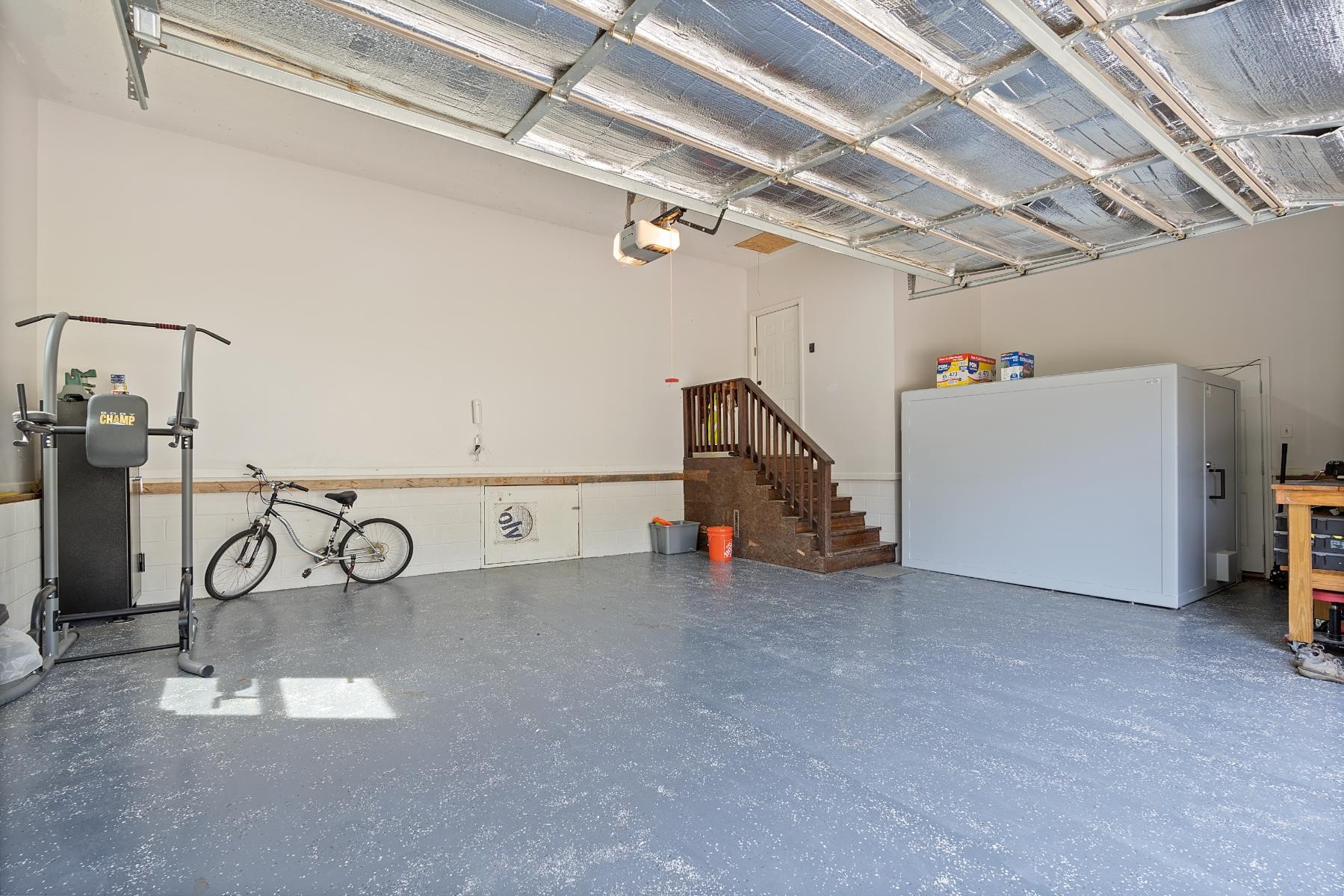 28 Spring Valley Road Taft, TN 38488 - Photo 46 of 55 a view of a room with gym equipment