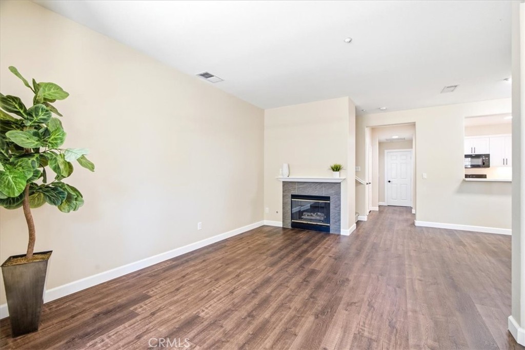 27 Whitworth Ladera Ranch, CA 92694 - Photo 8 of 33