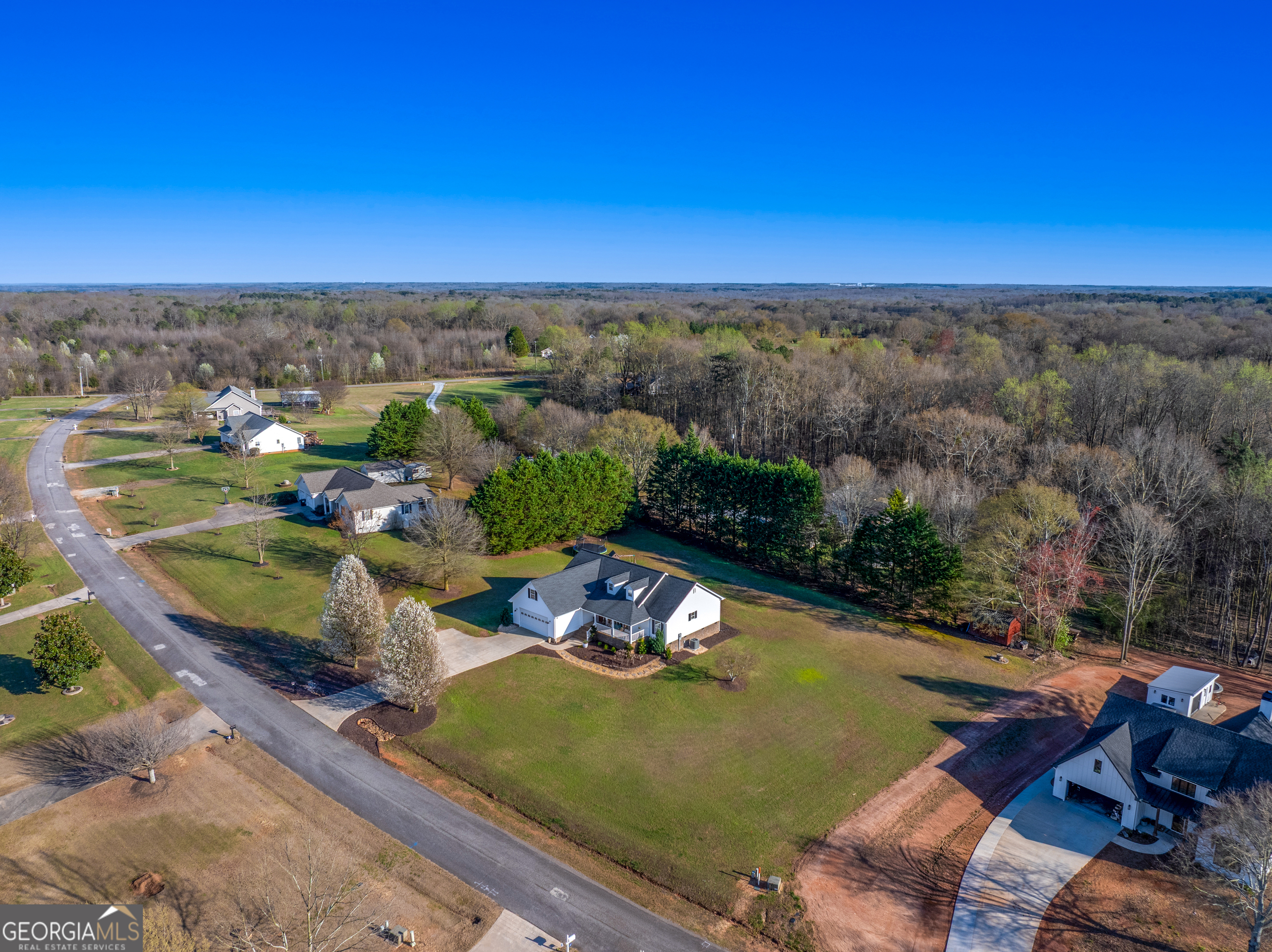 175 Highland Ridge Drive Hartwell, GA 30643 - Photo 42 of 46 an aerial view of a house with a ocean view
