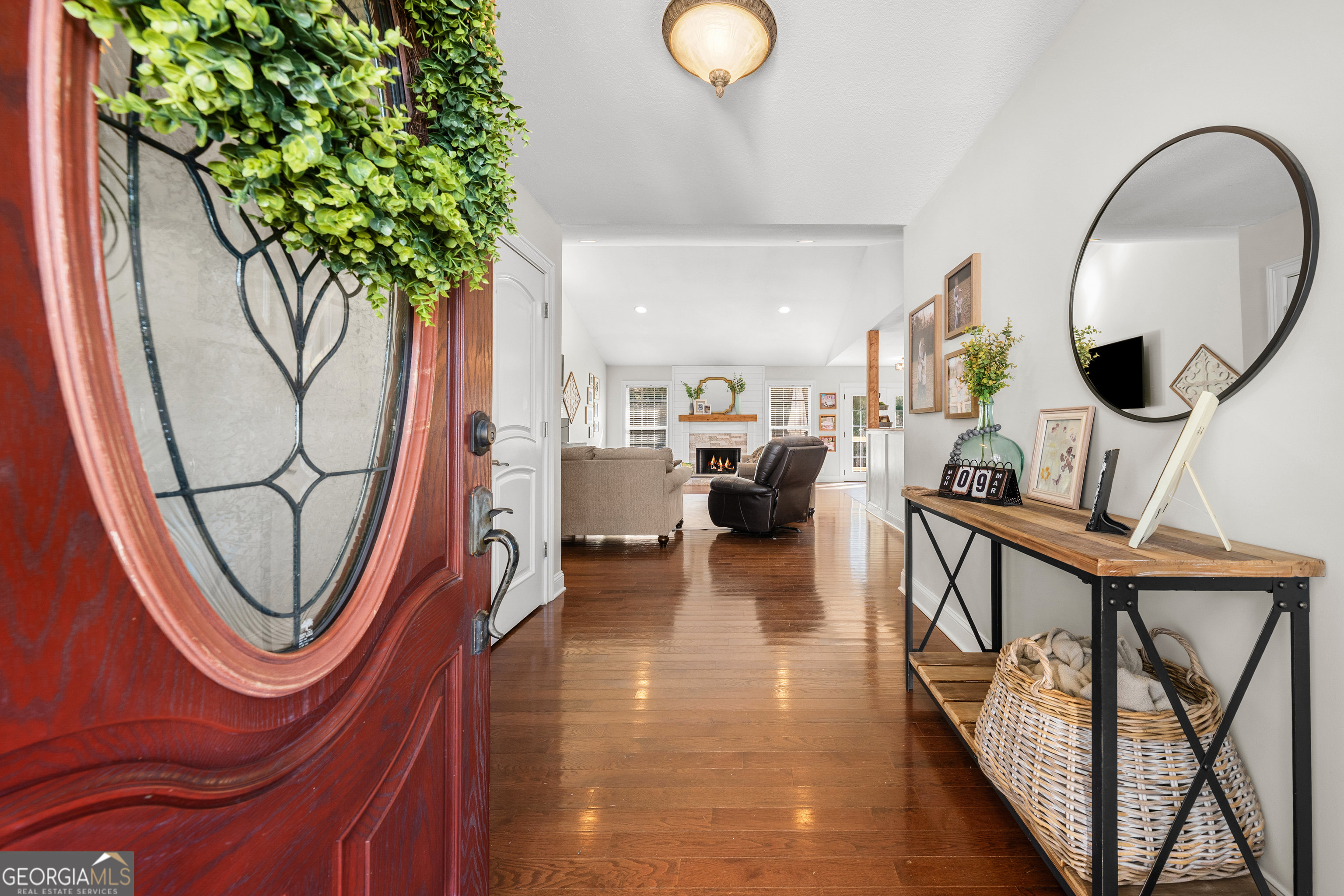 175 Highland Ridge Drive Hartwell, GA 30643 - Photo 7 of 46 a view of living room