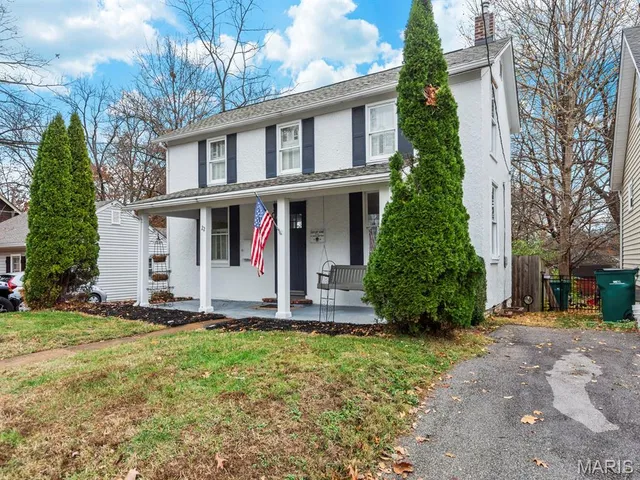 $285,000 | 22 North Iola Drive, St. Louis, MO 63119
