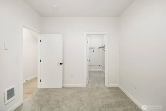 $584,950 | 546 South Cloverdale Street, Unit D, Seattle, WA 98108