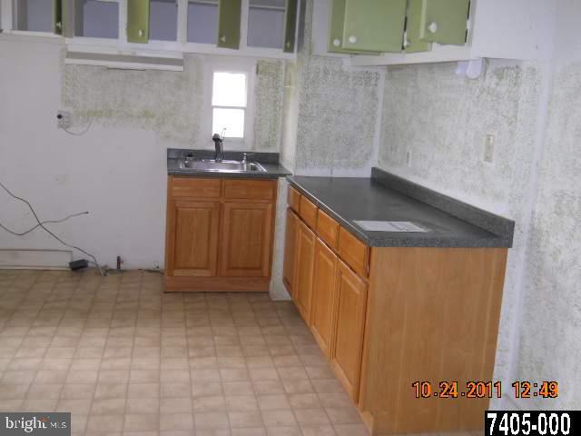 1341 Old Salem Road York, PA 17404 - Photo 4 of 7 Gallery Image 4