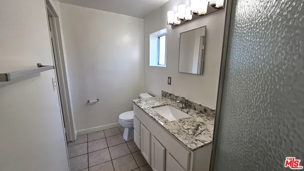 $1,425,000 | 6141 Hazeltine Avenue, Van Nuys, CA 91401