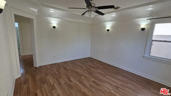 $1,425,000 | 6141 Hazeltine Avenue, Van Nuys, CA 91401