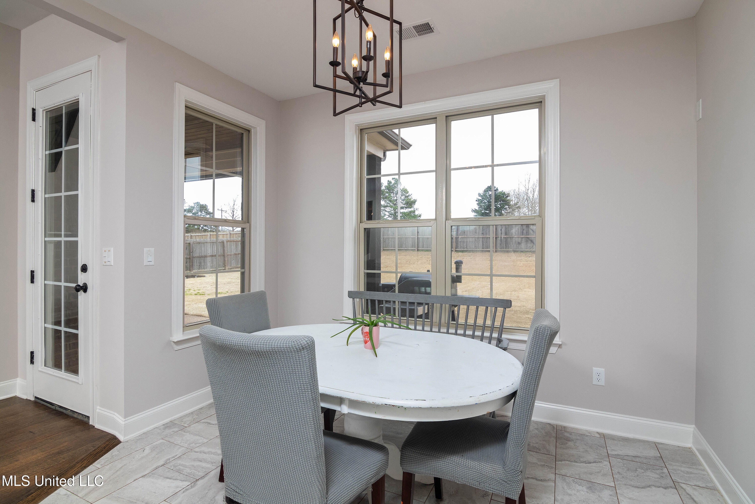 4671 Riva Ridge Drive Olive Branch, MS 38654 - Photo 7 of 30 Breakfast Room