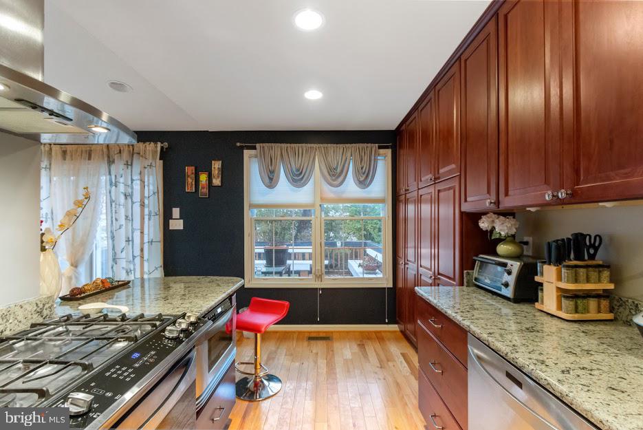8901 Emory Grove Road Gaithersburg, MD 20877 - Photo 8 of 35 Gallery Image 8