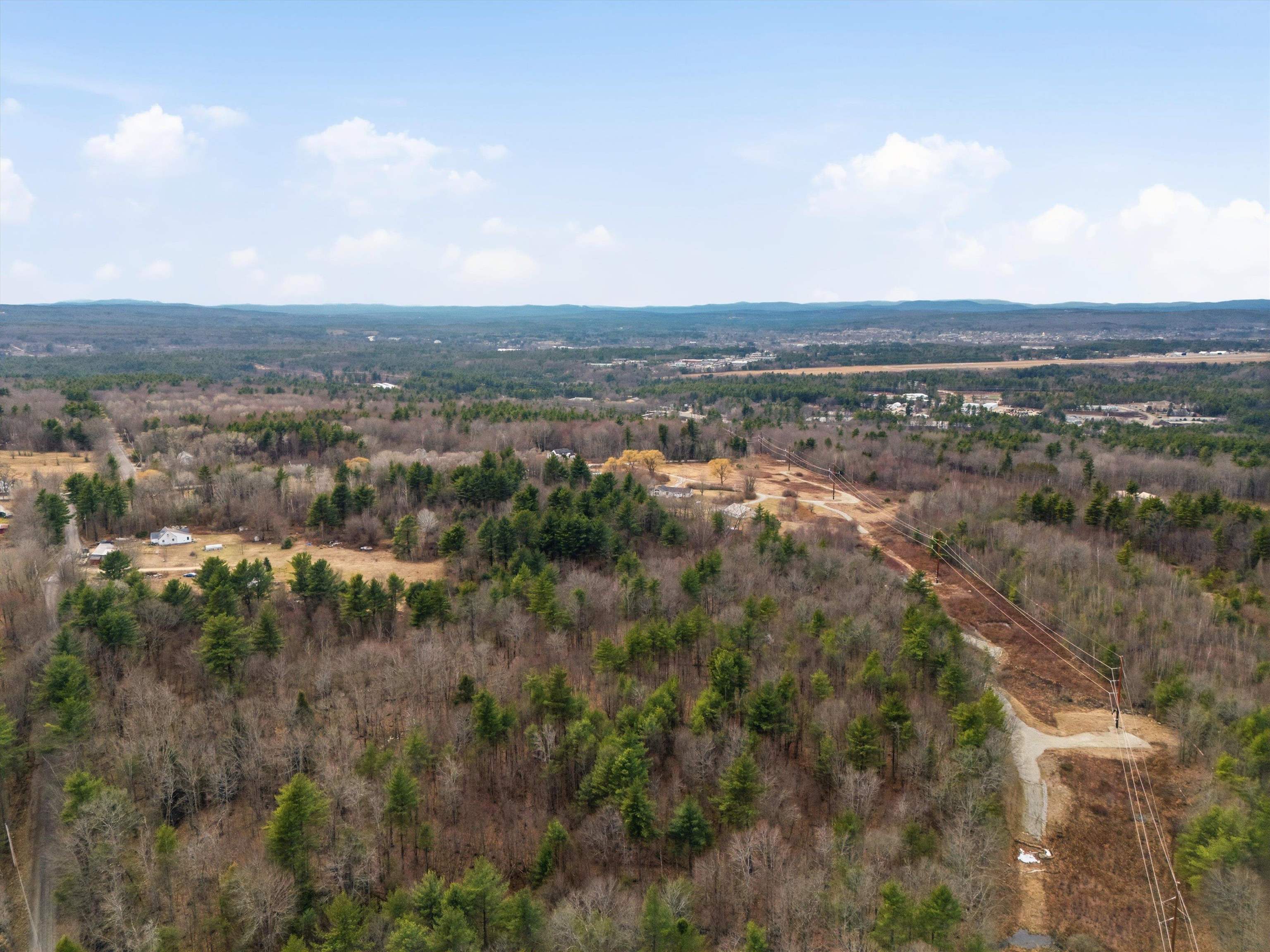 629-635 4th Range Road, Unit 635 Pembroke, NH 03275 - Photo 11 of 15