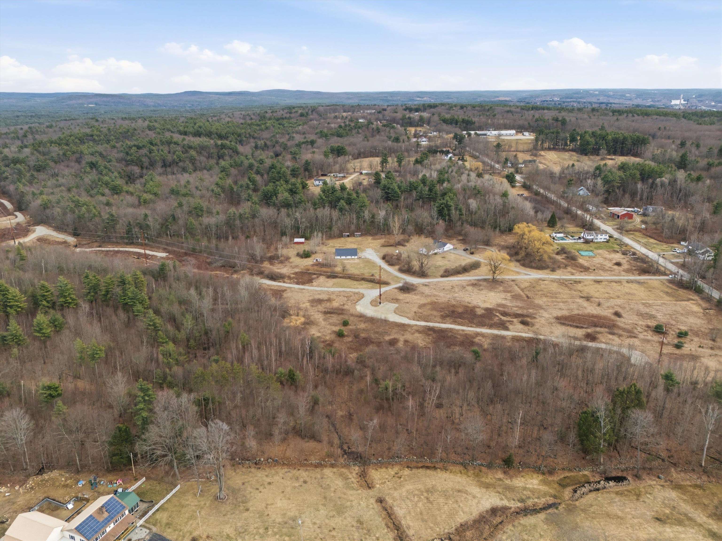 629-635 4th Range Road, Unit 635 Pembroke, NH 03275 - Photo 5 of 15