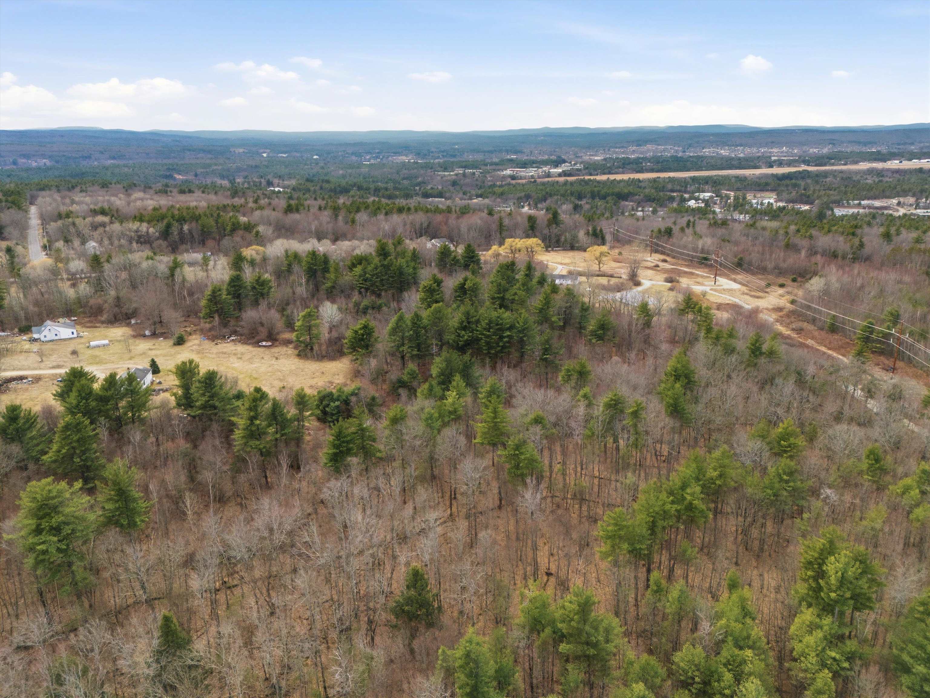 629-635 4th Range Road, Unit 635 Pembroke, NH 03275 - Photo 7 of 15