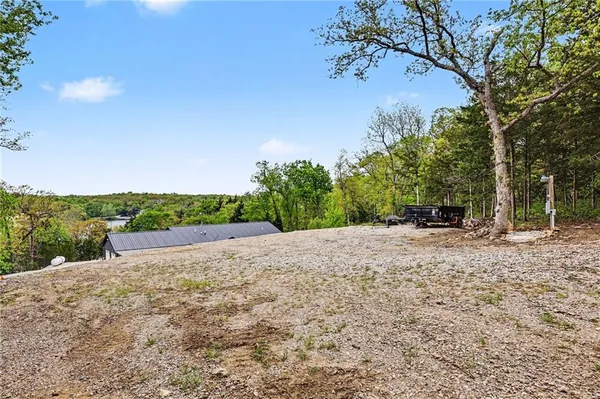 $479,900 | 16 South Lakeview Road, Mapleton, KS 66754
