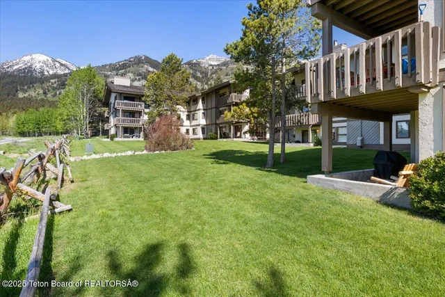 $2,795,000 | 3600 West Michael Drive, Unit D42, Teton Village, WY 83025
