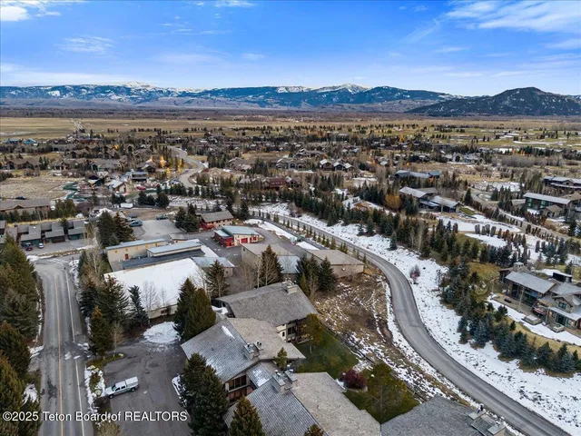 $2,795,000 | 3600 West Michael Drive, Unit D42, Teton Village, WY 83025