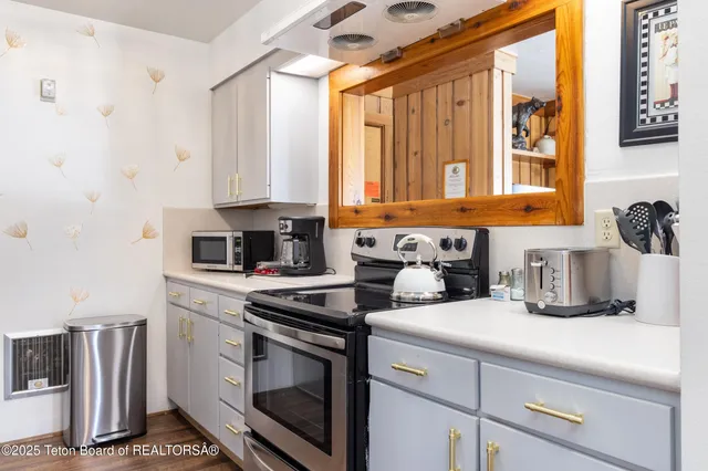 $2,795,000 | 3600 West Michael Drive, Unit D42, Teton Village, WY 83025