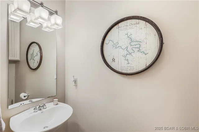 $699,000 | 82 Southern Pine Lane, Lake Ozark, MO 65049