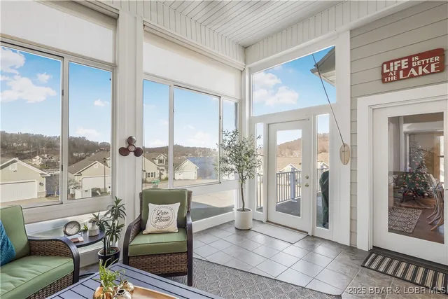 $699,000 | 82 Southern Pine Lane, Lake Ozark, MO 65049