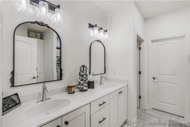 $699,000 | 82 Southern Pine Lane, Lake Ozark, MO 65049