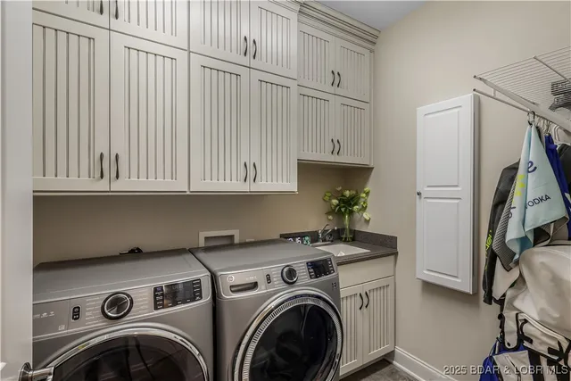 $699,000 | 82 Southern Pine Lane, Lake Ozark, MO 65049