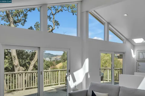 $3,998,000 | 127 Caminar Way, Walnut Creek, CA 94596