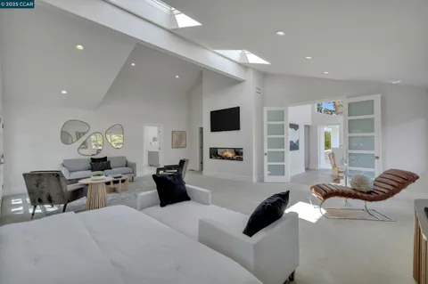 $3,998,000 | 127 Caminar Way, Walnut Creek, CA 94596