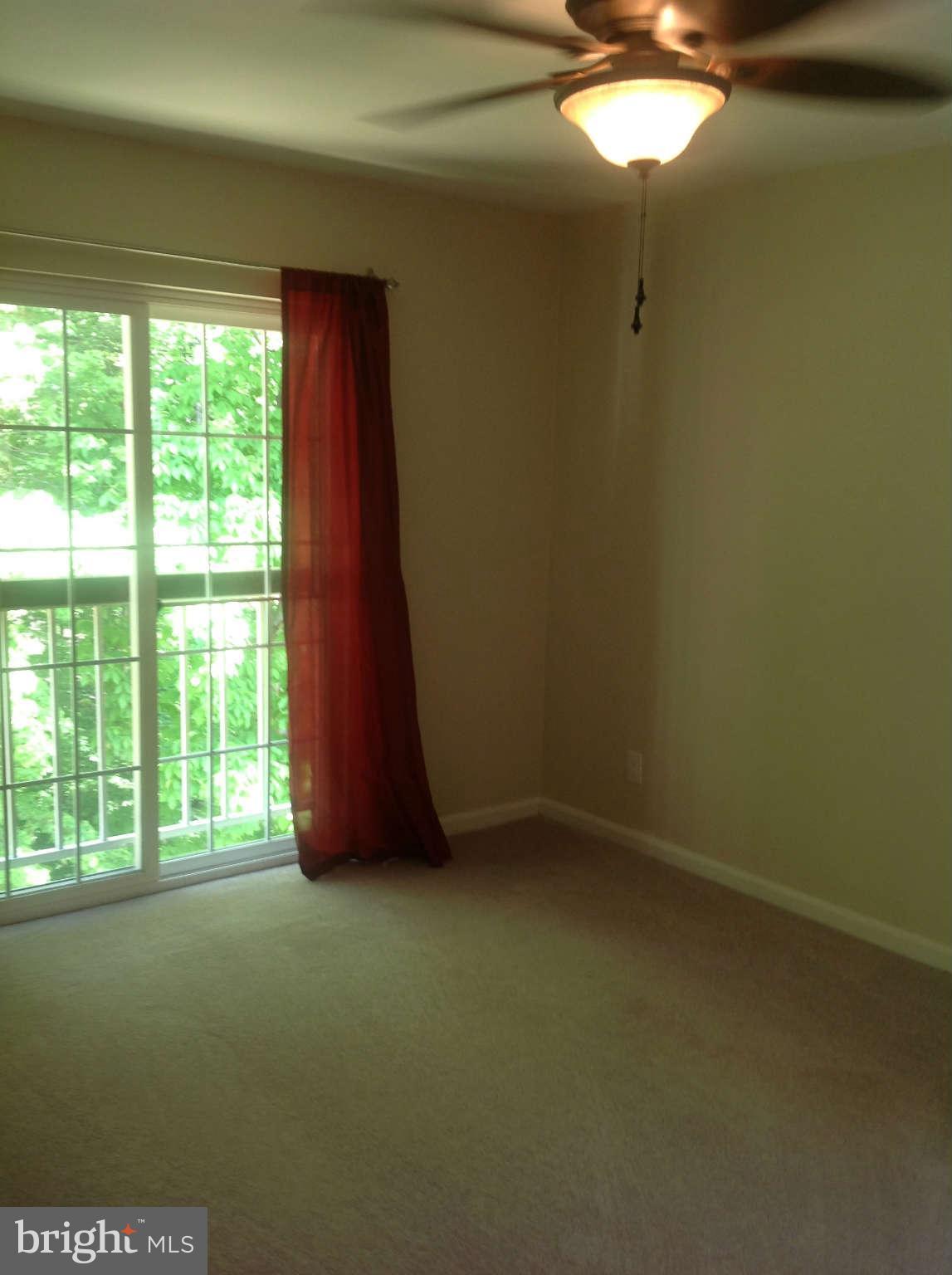 5827 Cove Landing Road, Unit 303 Burke, VA 22015 - Photo 5 of 16 Interior (General)