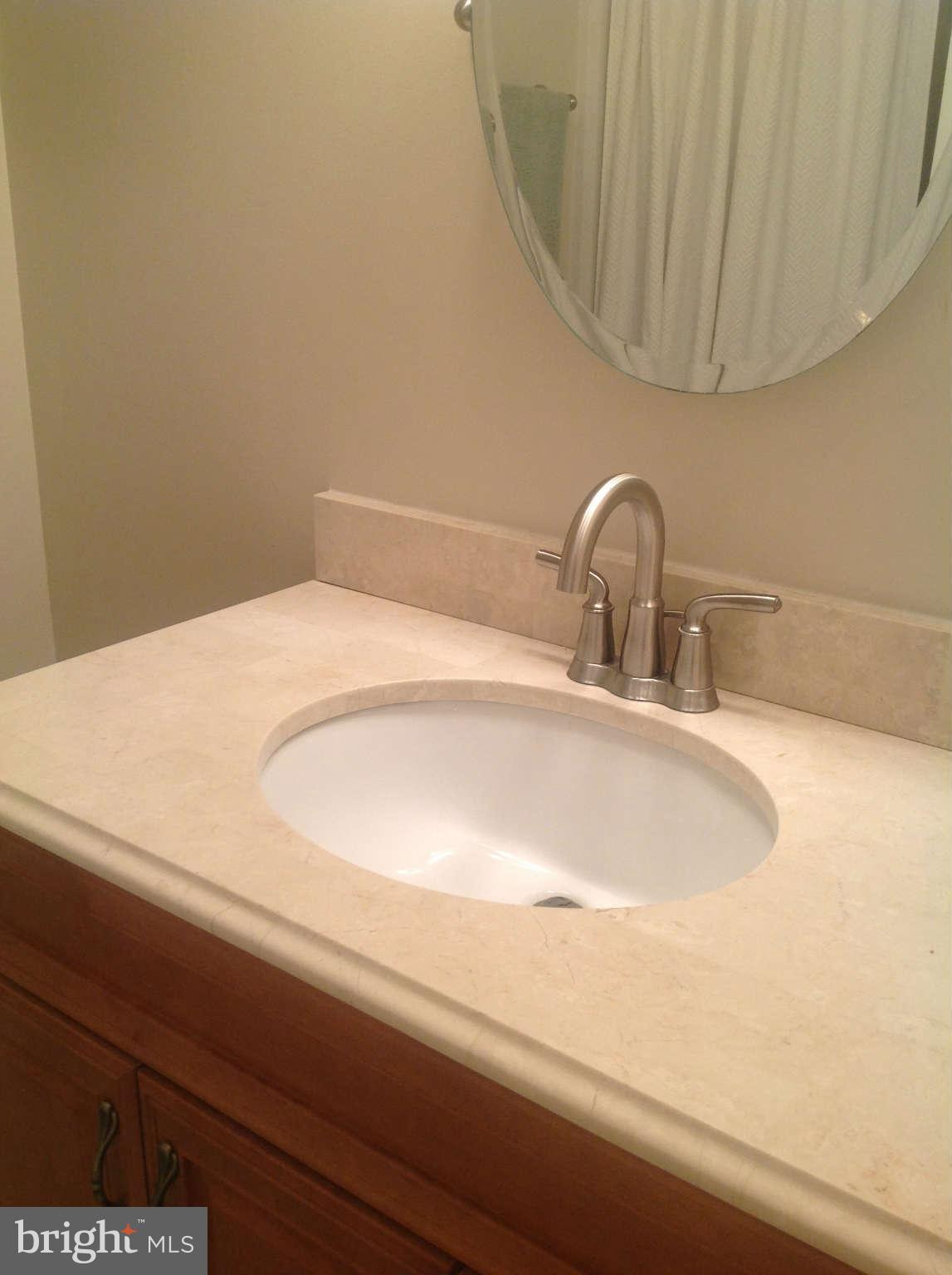 5827 Cove Landing Road, Unit 303 Burke, VA 22015 - Photo 6 of 16 Bath
