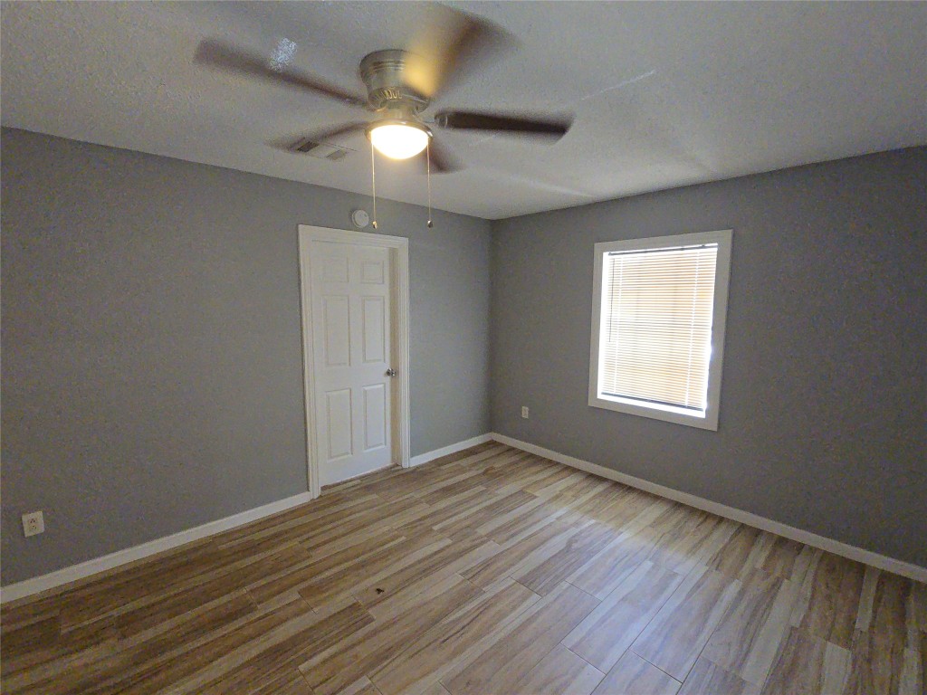 5115 Balkin Street Houston, TX 77021 - Photo 11 of 26