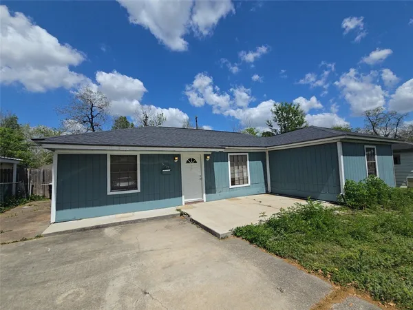 $1,695 | 5115 Balkin Street, Houston, TX 77021