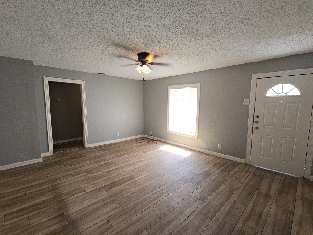 5115 Balkin Street Houston, TX 77021 - Photo 3 of 26