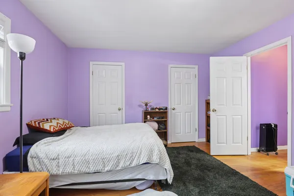 $4,600 | 2147 Ridge Avenue, Unit 2D, Evanston, IL 60201