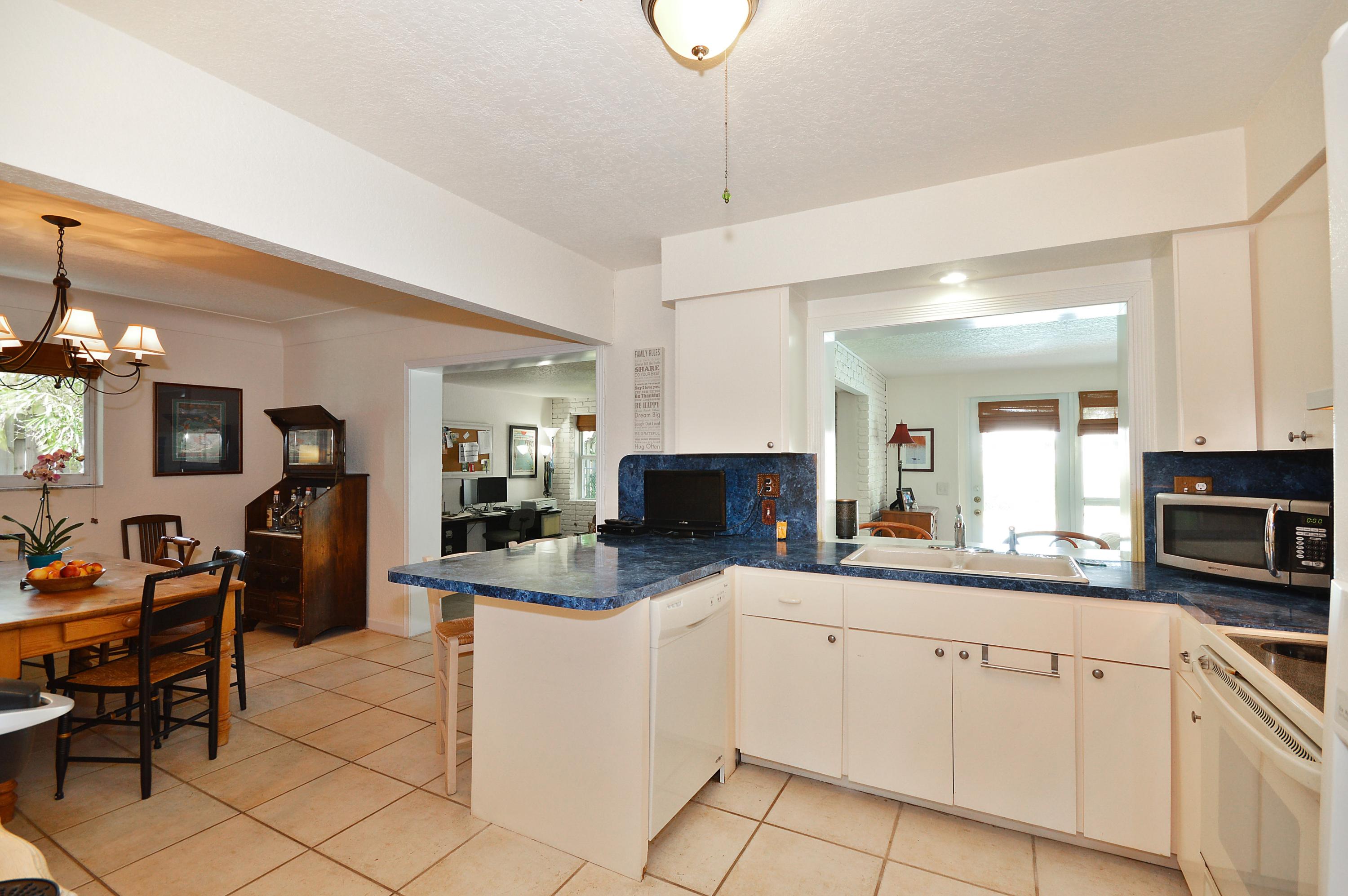 1333 Southwest 8th Street Boca Raton, FL 33486 - Photo 5 of 15 1333SW8thSt_Hi-Res_191