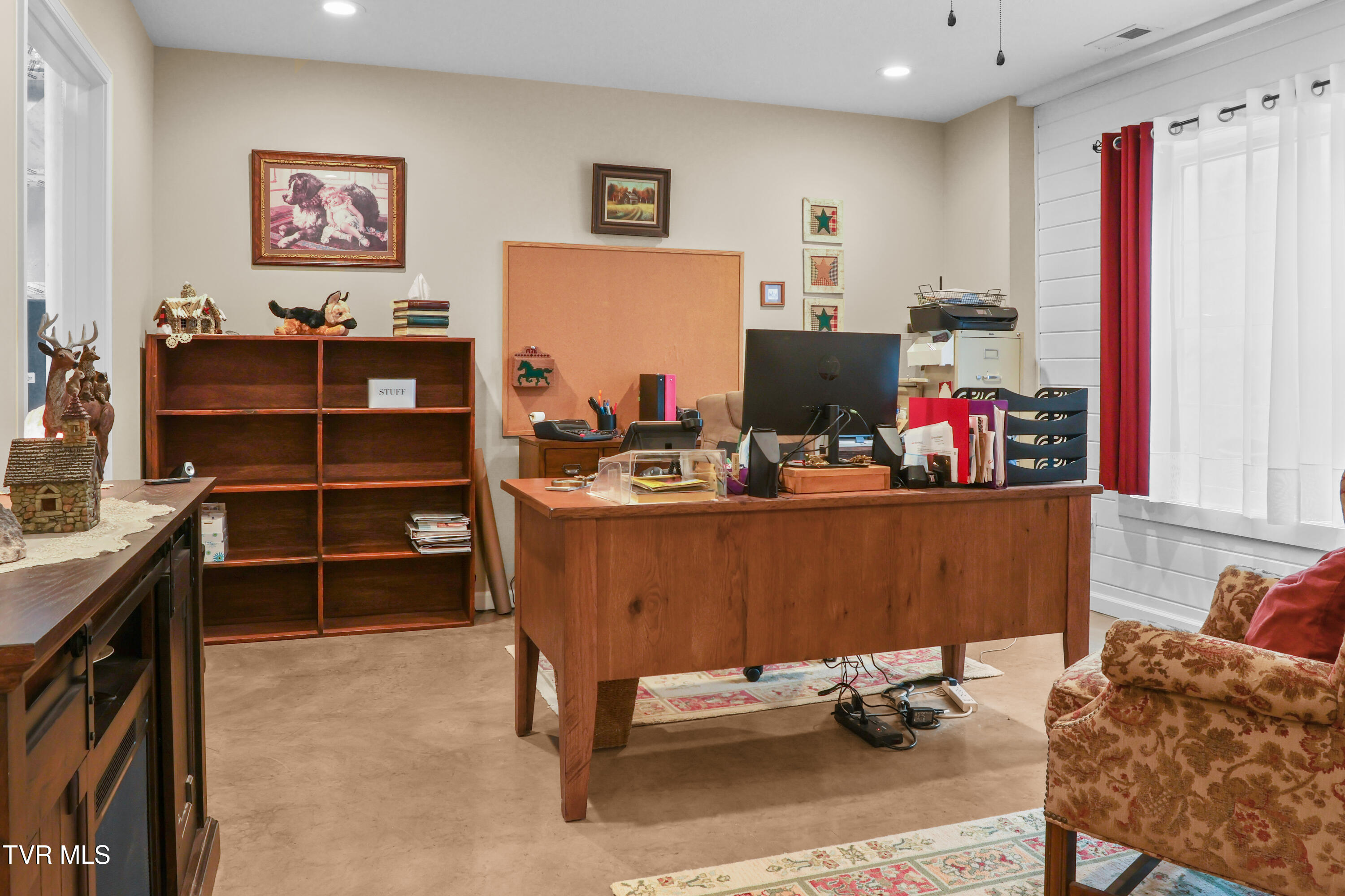 150 Rice Road, Unit TR 1 Flag Pond, TN 37657 - Photo 19 of 87 02First Floor-03