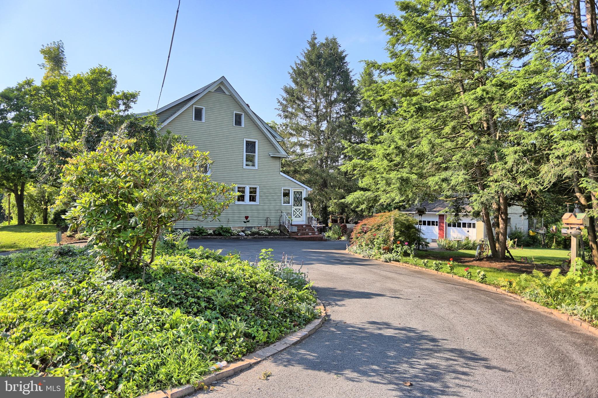 5430 Spring Road Shermans Dale, PA 17090 - Photo 5 of 43 Gallery Image 5