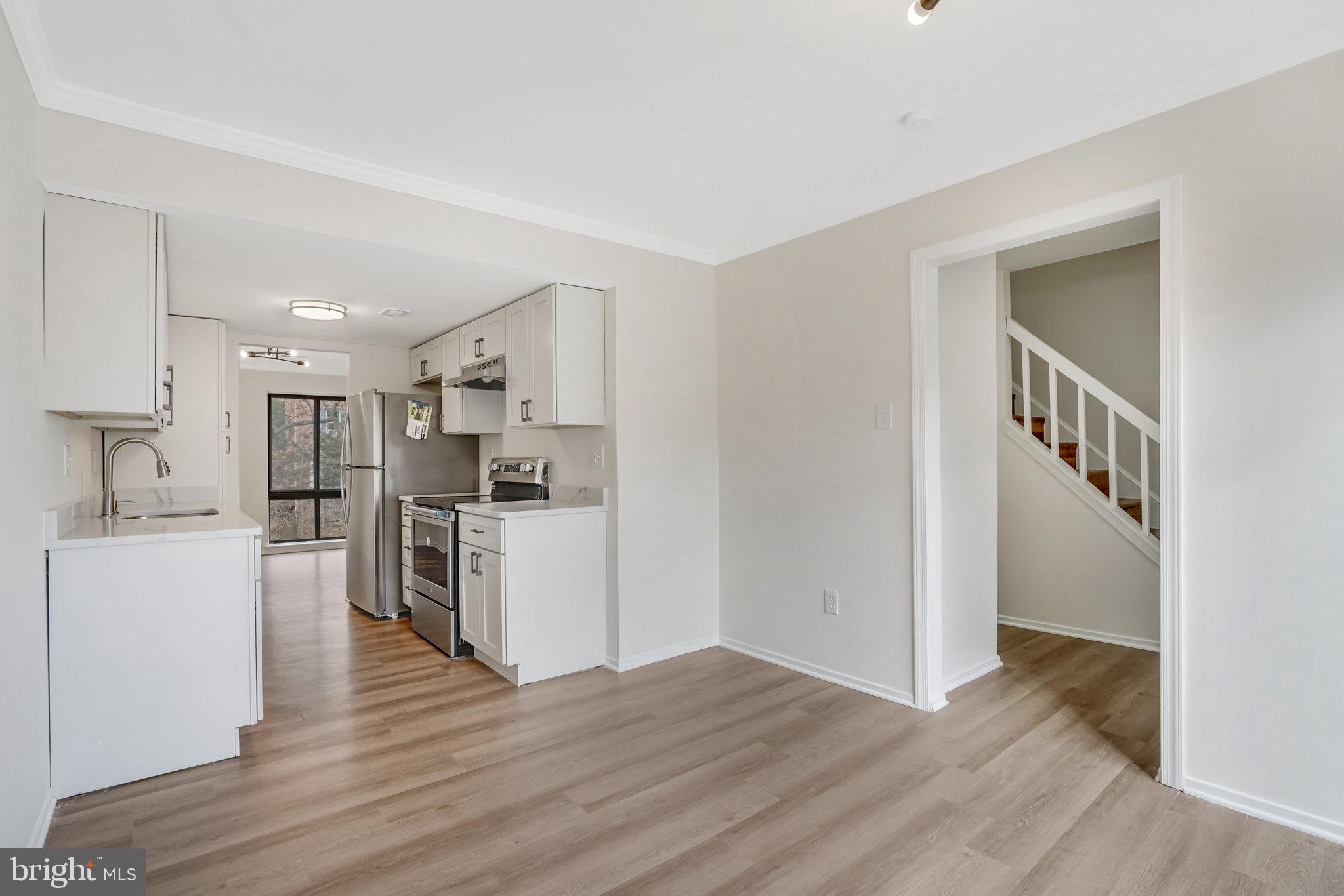 7912 Spring Forest Court, Unit 3A Springfield, VA 22152 - Photo 5 of 32