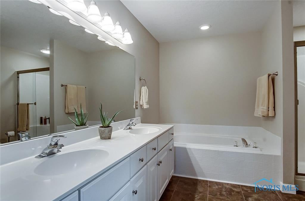 1150 Waterville Monclova Road, Unit 1 Waterville, OH 43566 - Photo 13 of 24 Gallery Image 13
