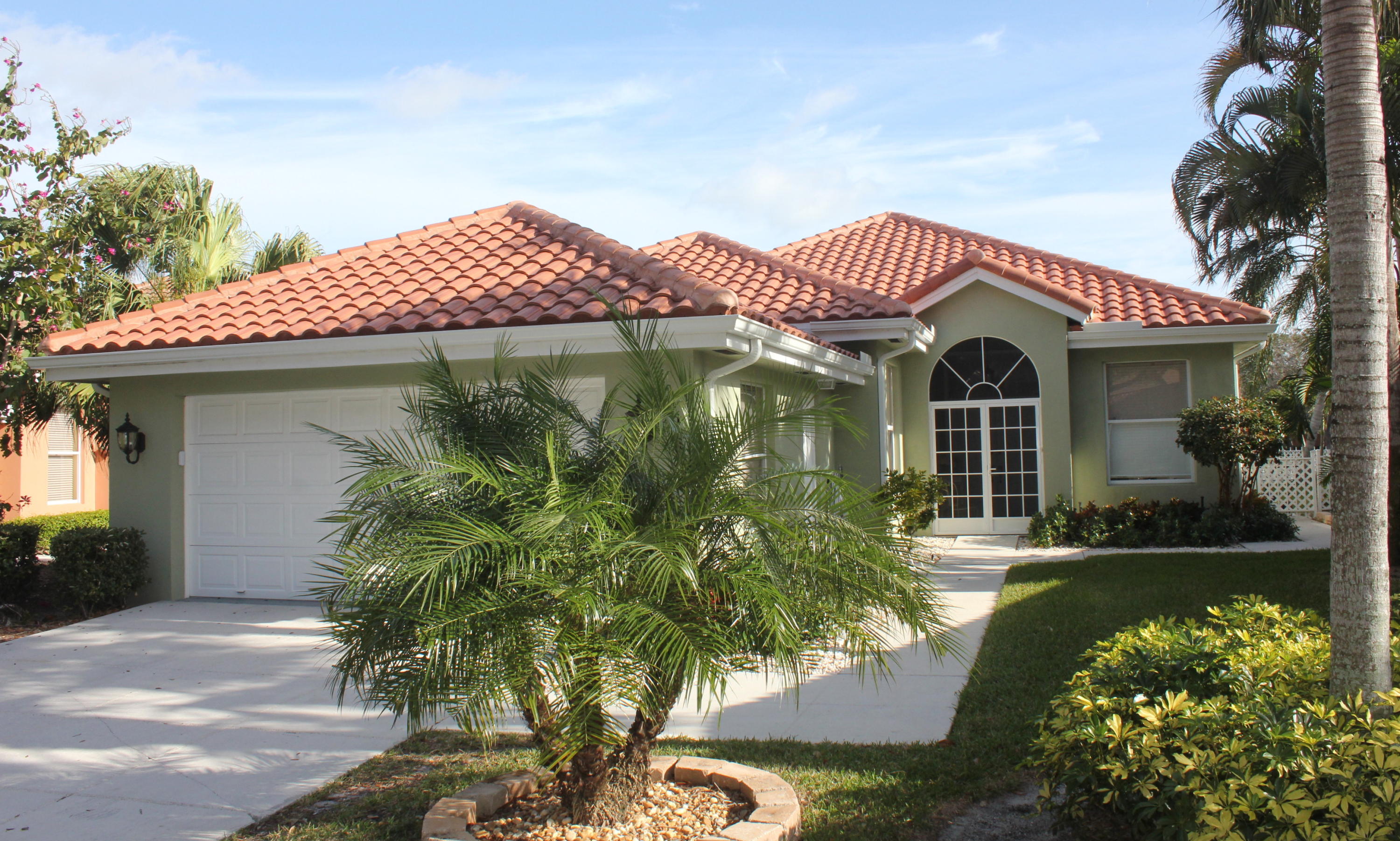 108 Hampton Circle Jupiter, FL 33458 - Photo 1 of 1 Front Exterior