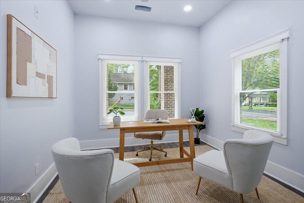 369 Hopkins Street Southwest Atlanta, GA 30310 - Photo 30 of 51 Gallery Image 30