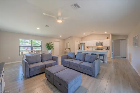 $549,000 | 8152 Pelican Road, Fort Myers, FL 33967
