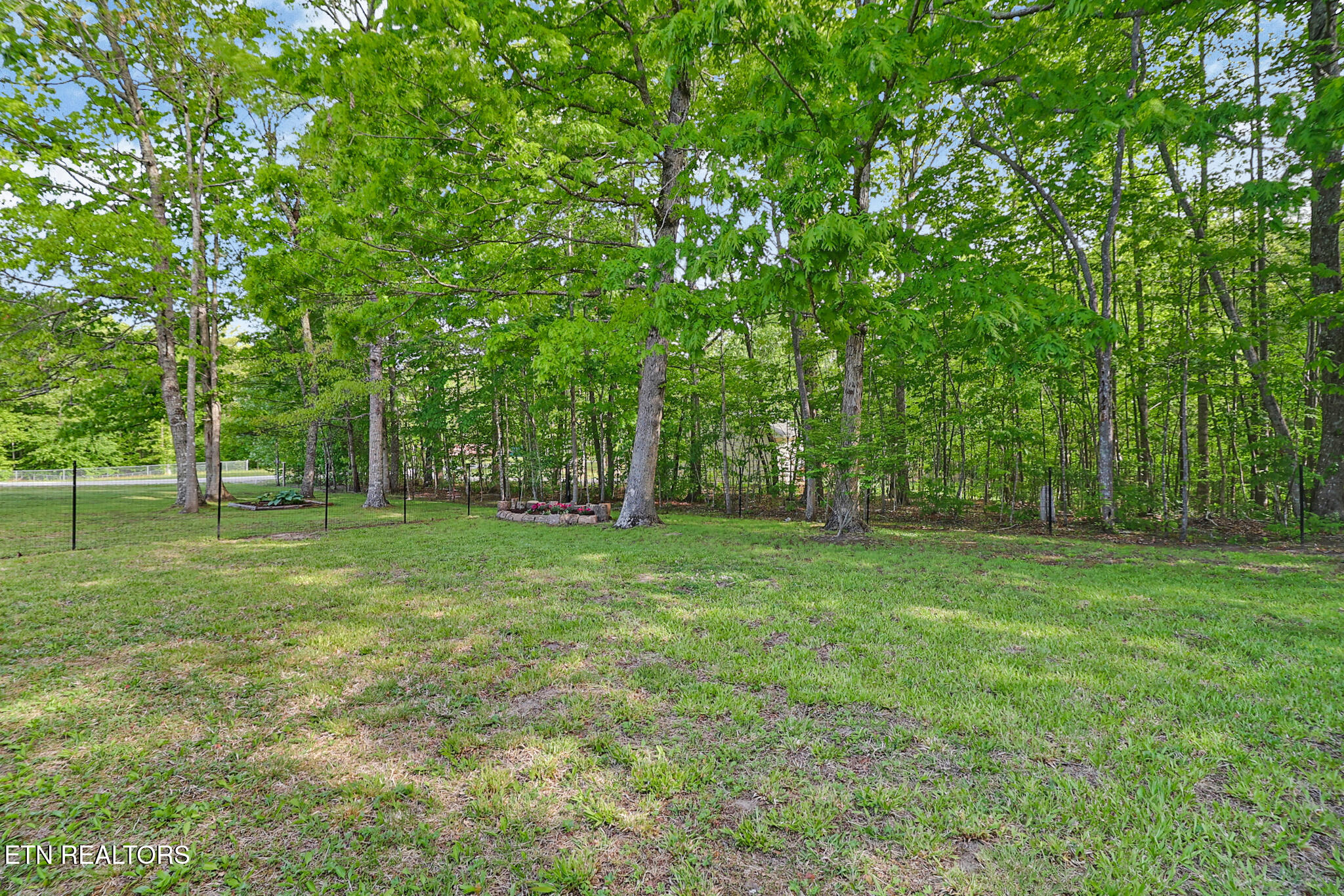 1004 Colony Road Grimsley, TN 38565 - Photo 32 of 40 n44a4317-n44a4321