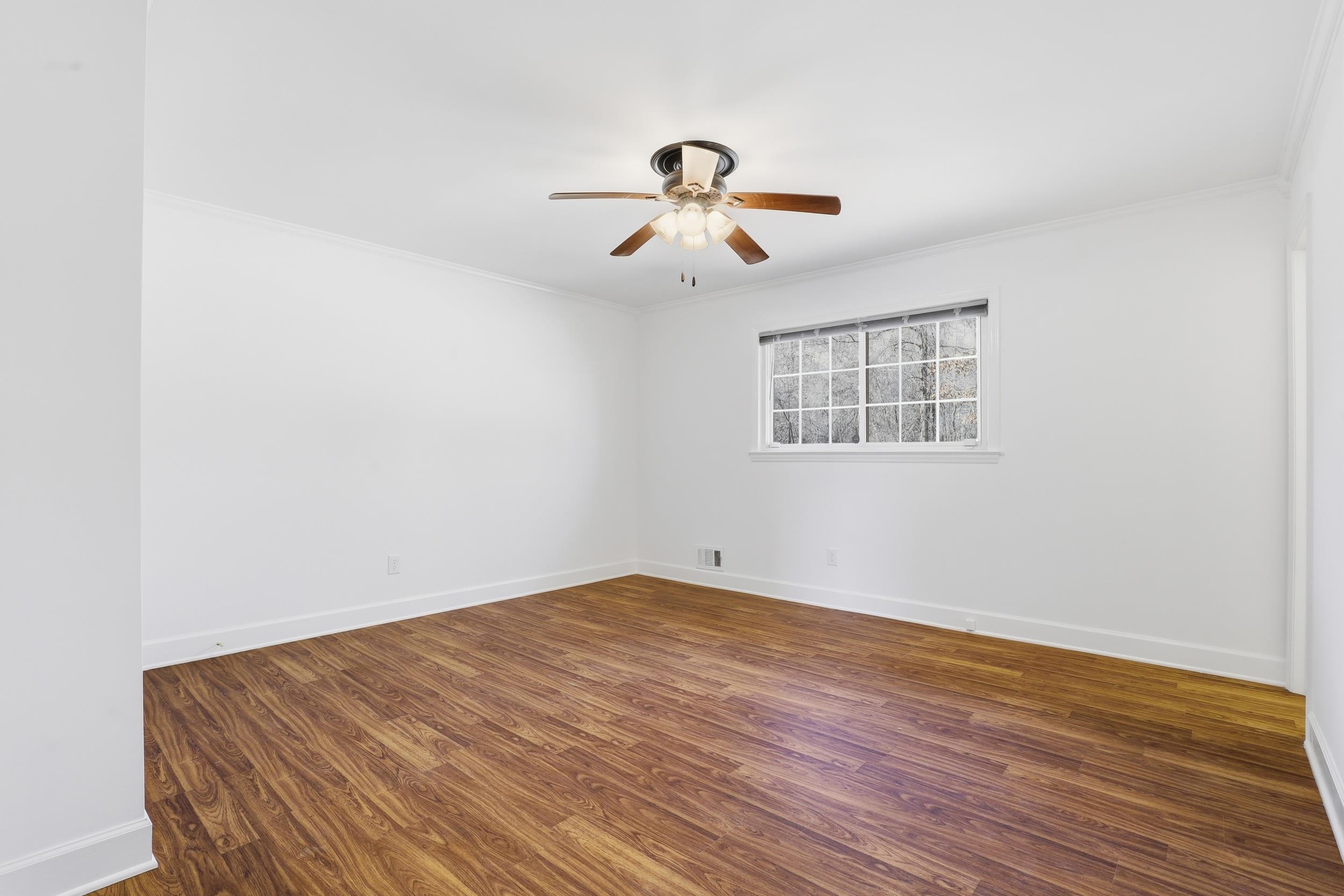 513 East Turner Street Landrum, SC 29356 - Photo 12 of 32