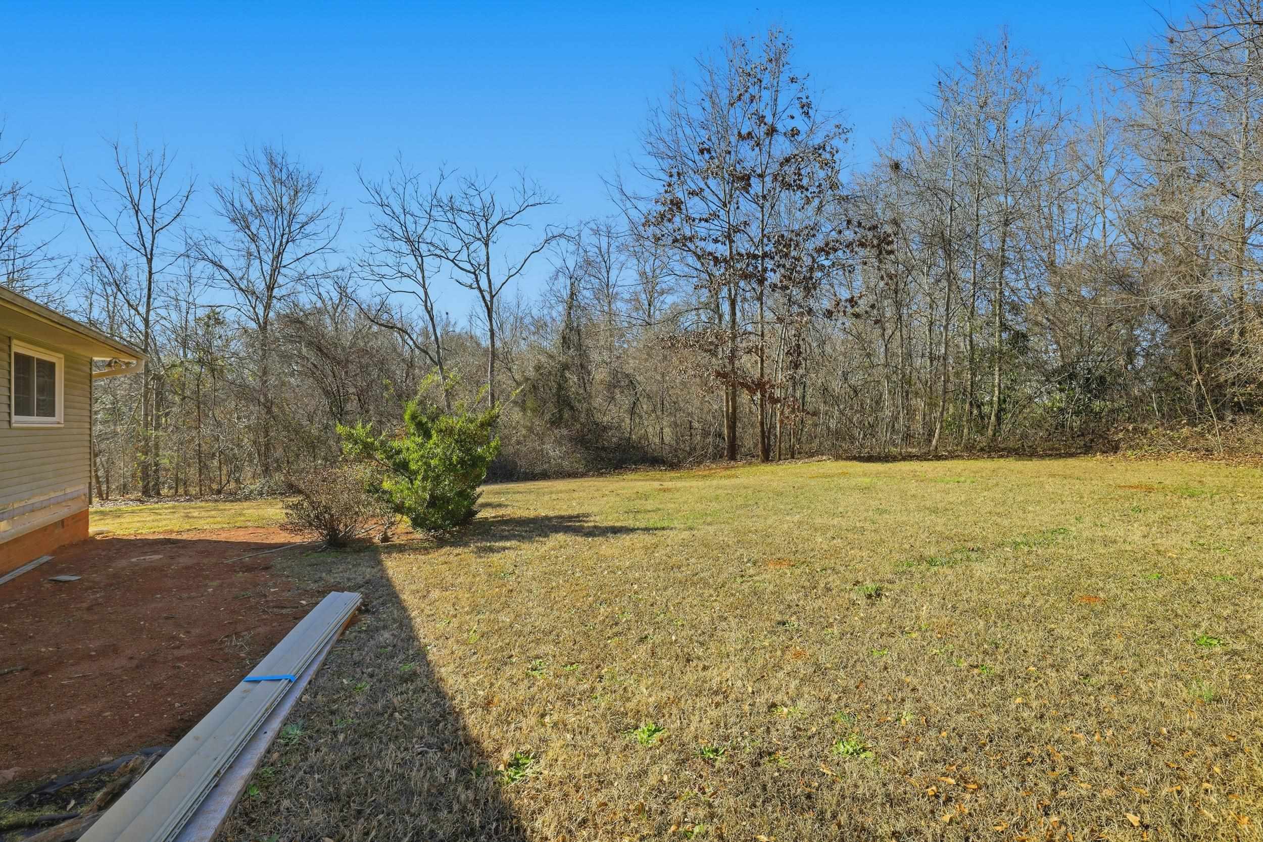 513 East Turner Street Landrum, SC 29356 - Photo 26 of 32